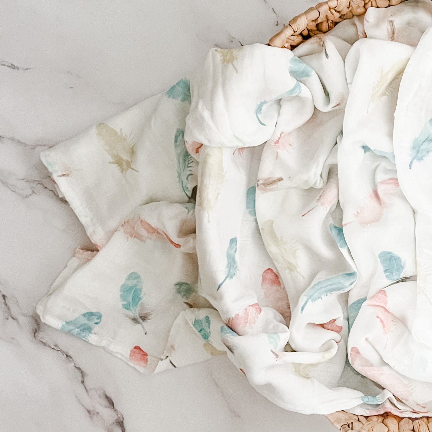 Bamboo + Organic Cotton Muslin Wrap - Floating Feathers - Mumma Bear